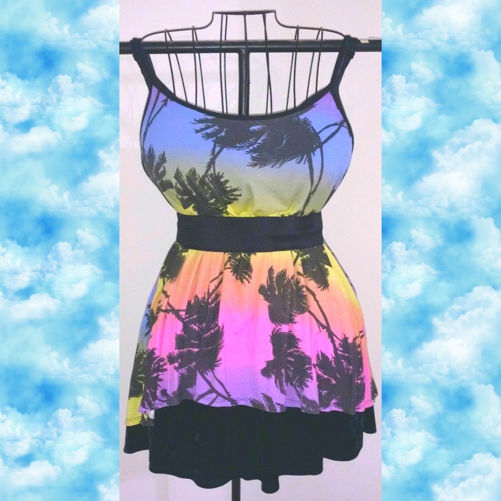 LAST CHANCE! Boohoo+ Rainbow Sky Palm Tree Tank